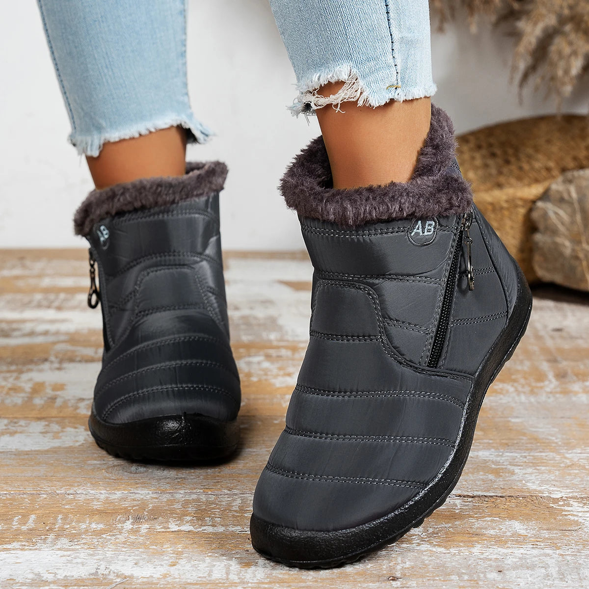 Women Mid-Calf Snow Boots With Zip Lining Plush Insole Warm