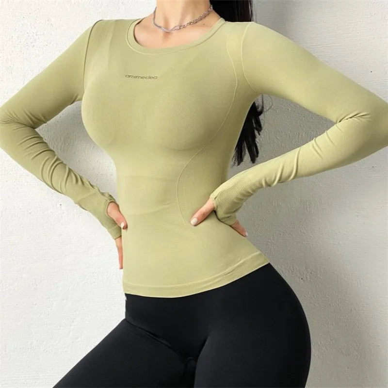 Women's Quick Dry Compression Gym Top With Letter Graphic