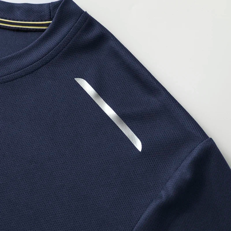 Reflective Sport Gym T Shirt Men Quick Dry Long Sleeve