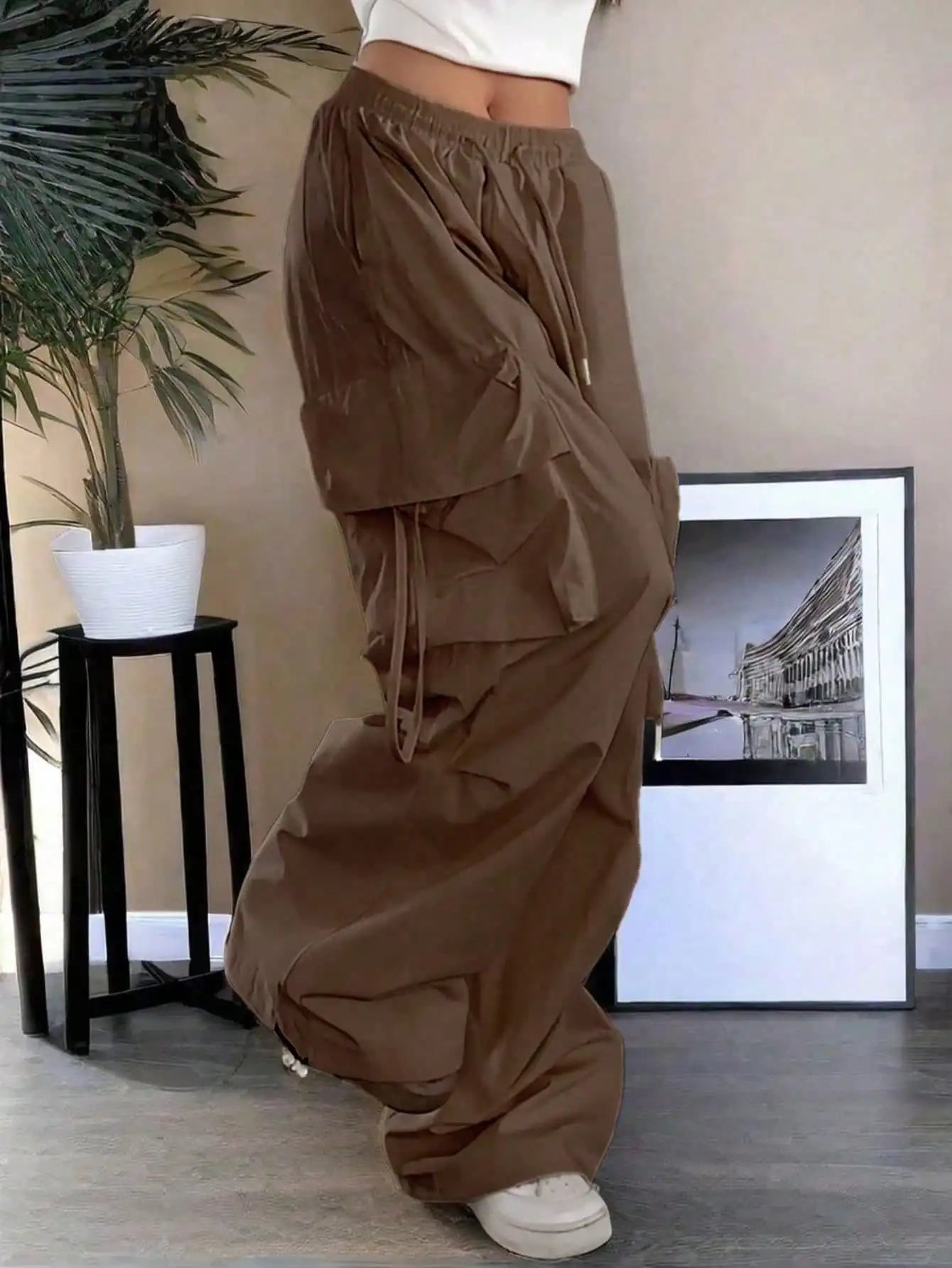 Loose Fit Cargo Pants With Drawstring Pockets For Casual Streetwear