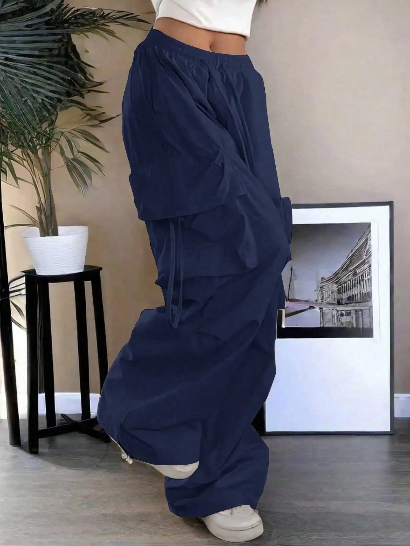 Loose Fit Cargo Pants With Drawstring Pockets For Casual Streetwear