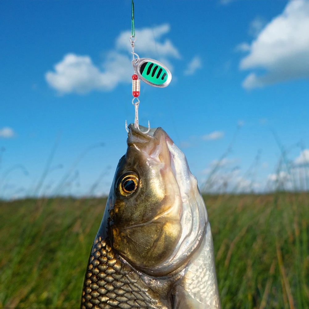 JOCESTYLE 30pcs Metal Spoon Spinner Lure With Treble Hooks